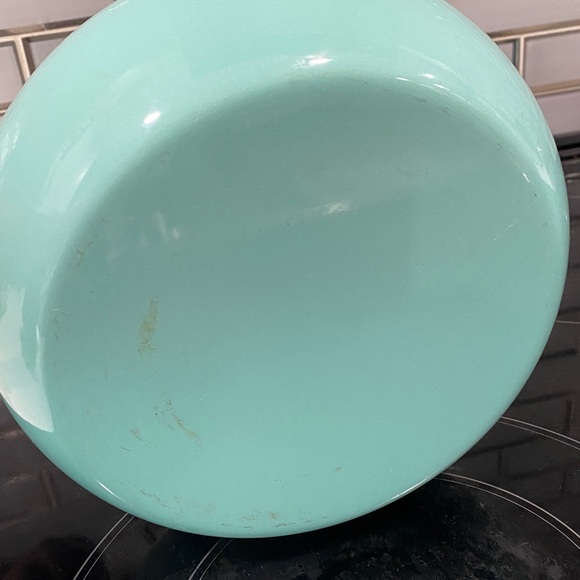 Chantal teal whistling teapot kettle enamel coated 2 quart cottagecore farmhouse - Picture 8 of 10